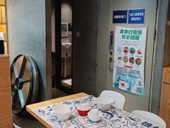 -松哥油焖大虾(科技园店)