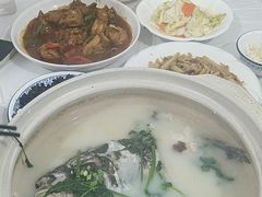 -天乐农家鱼头王(天目湖店)