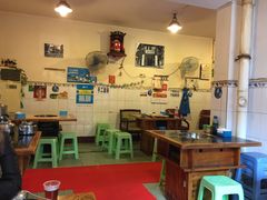 大堂-鸿顺老铁锅美蛙鱼府(解放碑店)