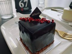 覆盆子黑森林-UNI UNI(环亚凯瑟琳店)