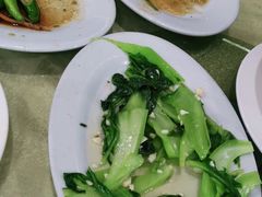 -源海渔村·现捞海鲜(大角湾店)