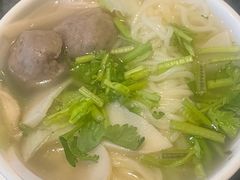 -上海漕河泾万丽酒店