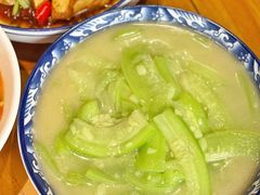 素炒丝瓜-吃香喝辣·地道衡东菜(南岳大庙店)