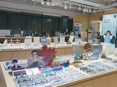 -鲸渝眼镜·浅目视光(春熙路店)