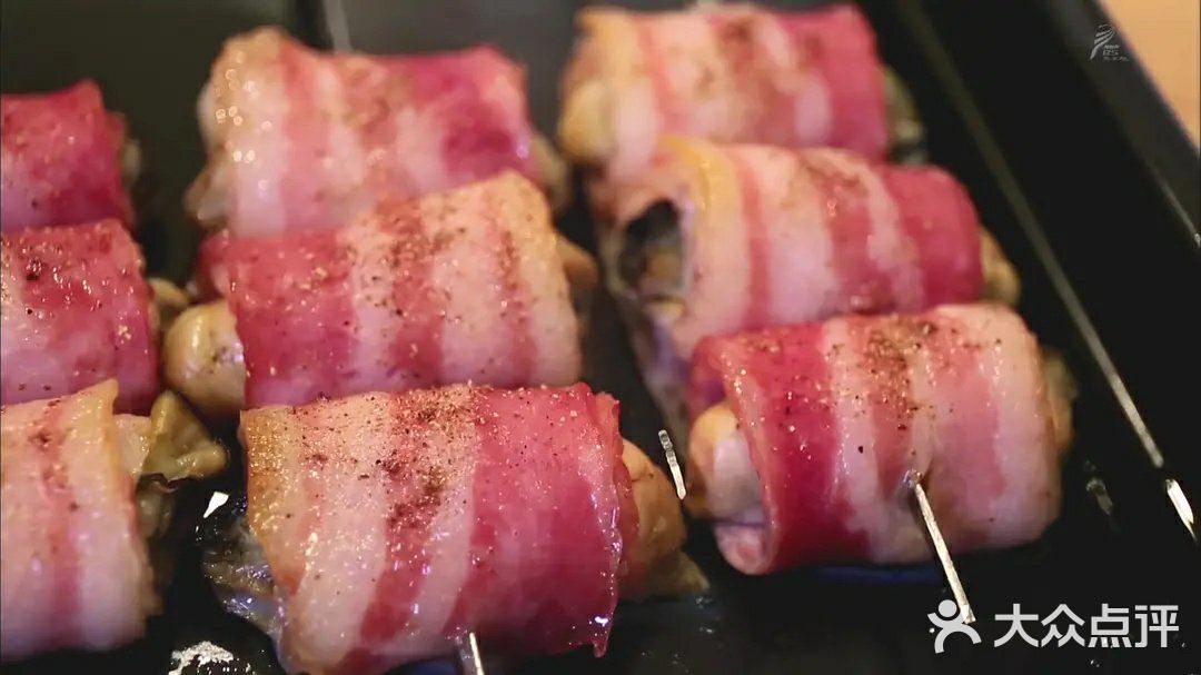 《本棚食堂 特别篇》需要记本本上的美食番