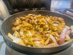 -胡须佬鸡煲四季火锅店(石厦西村直营店)