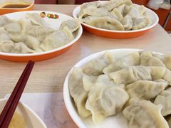 -鲜鲜锅贴(荆山路店)