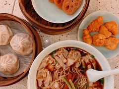 鲜虾馄饨面-东园小馆(苏州中心店)