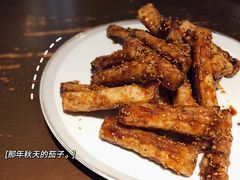 -梧桐树下(云锦世家店)