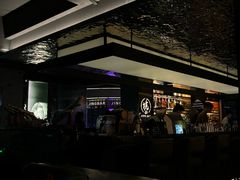 -境·Bar·日咖夜酒