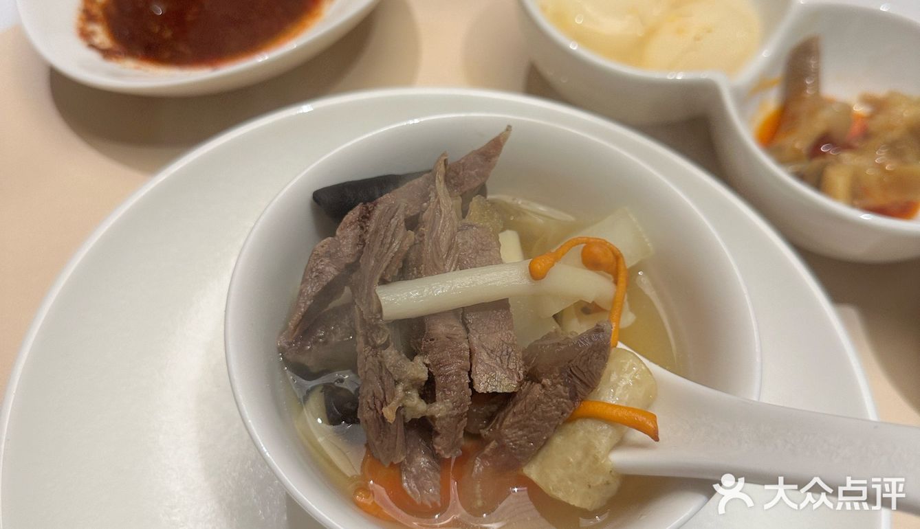 晚餐时间的心满意足[机智]