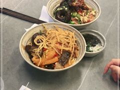 -梅溪·小伙子干挑面(安吉总店)