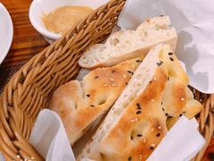 餐前面包-TUK土耳其餐厅·下午茶(卢湾店)