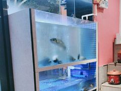 -老街烧烤大排档·地道湖北菜·龙虾馆(汉口火车站店)