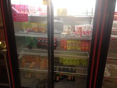 -怡人怡口牛排海鲜自助(飞龙大厦店)