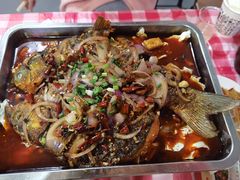 -小球滚滚湘菜馆·烤鱼·口味虾(太平街店)