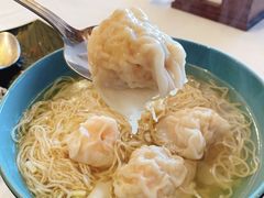 鲜虾云吞面-白天鹅宾馆-宏图府餐厅