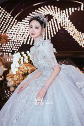 点击看大图 -艾拉·女王婚纱礼服馆