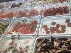 -尚品海鲜肥牛自助火锅(湖明店)