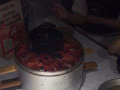 -巴厘龙虾·榜首油焖大虾(音乐学院·沿江酒馆店)