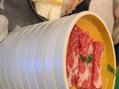 M8和牛畅吃-一绪に寿喜烧(荟聚店)