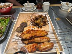 -绿地三只羊羊肉串(万科店)