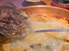 -洱火云南酸菜牛肉火锅(石景山当代商城店)