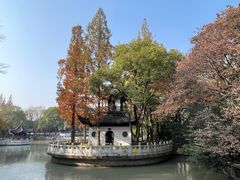 -汇龙潭