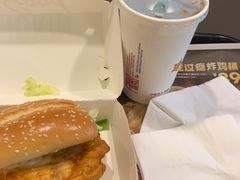 -肯德基(新塘乐购店)