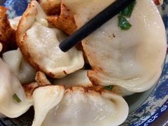 -无名氏宵夜小摊(祝家三姐妹馄饨店)