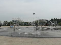 -湖州太湖旅游度假区-月亮广场