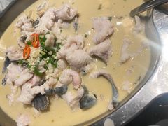 特色酸菜鱼-川旺角川粤融合菜•海景餐厅(星海广场店)
