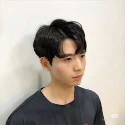 -时尚殿堂明星门店