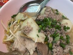 -榮泰米粉湯(Left Shop)