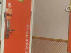 -布丁严选酒店(成都宽窄巷子西安北路美食街店)
