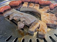 -哈哈碳都·牛肋条无限自助烤肉(台江万达店)