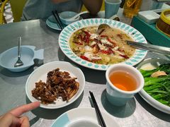 -姚姚酸菜鱼·金戈戈香港豉油鸡(喜荟城联名店)