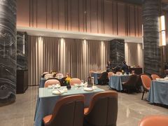 -凤凰园烤鸭店·唐山菜·传承花椒肉(老唐丰路店)