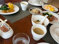-江阴国际大酒店-旋转自助餐厅