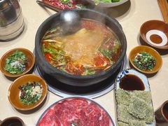 -贵厨酸汤牛肉(花果园国际中心店)