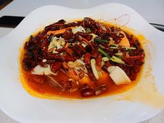 水煮三鲜-探秘12时海鲜生蚝排档