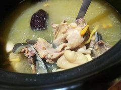 -丫丫汤膳打边炉(宏府408坊店)