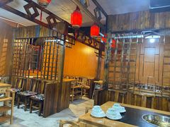 -果松木炭酸菜铜火锅·外婆参鸡汤