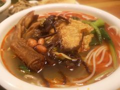 -水平有限螺蛳粉(宏达大厦店)