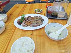 -乌文新澄海卤鹅店