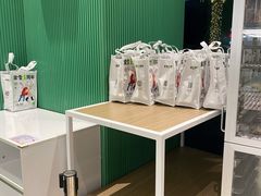 -奈雪的茶(优特汇店)