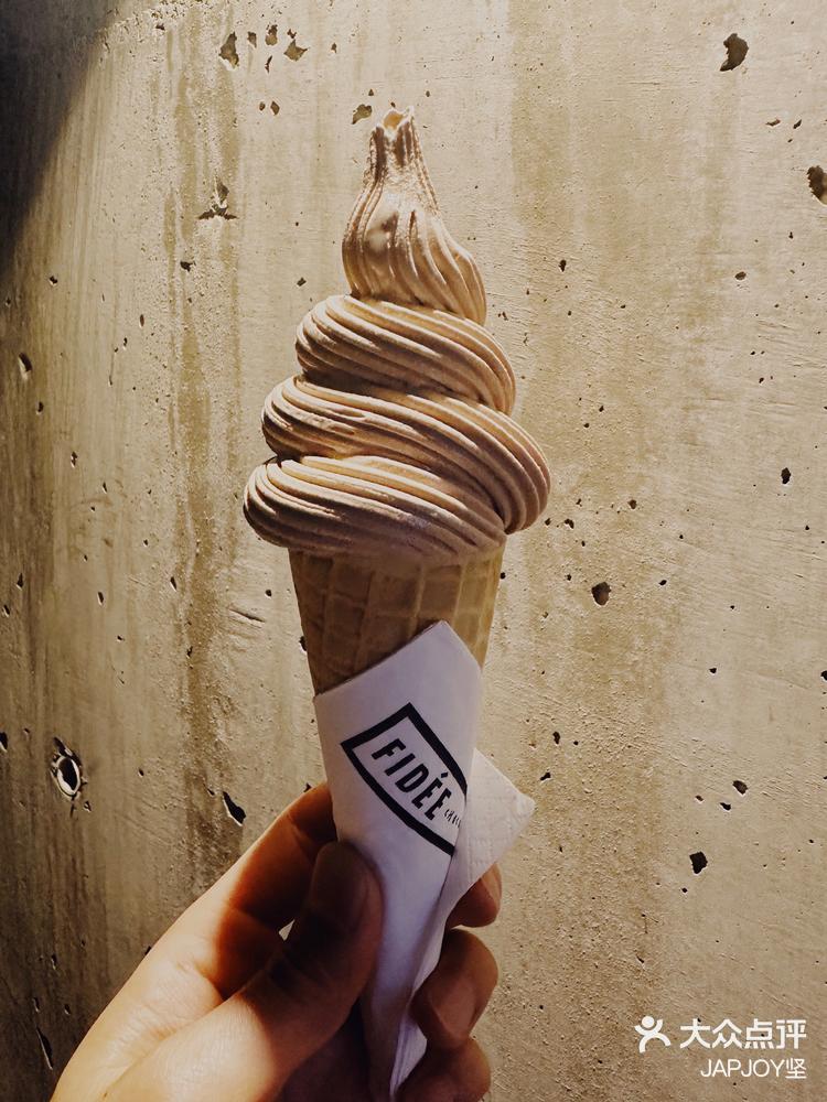 自家精磨厄瓜多尔巧克力软雪糕