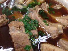 -新峰肉骨茶