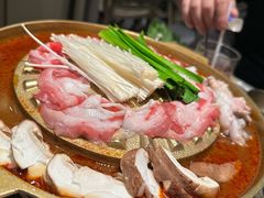 -蚂蚁洞·烤肉大营地(上海静安大悦城店)