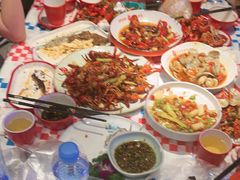 -去吃龙虾|鲜活小海鲜·鲜货烧烤(红林世界城店)